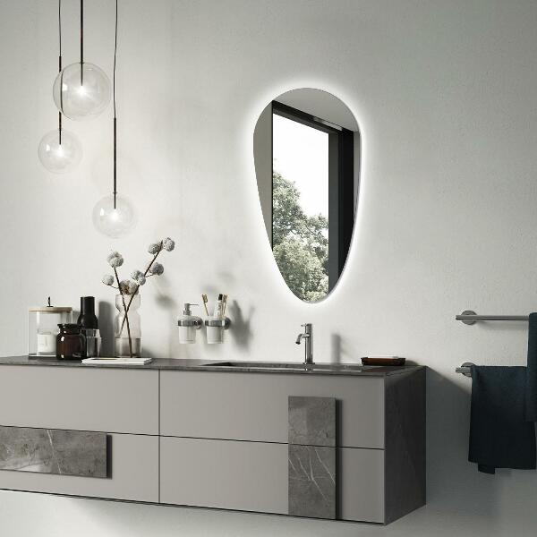 Led ogledalo v obliki solze 35x70 cm