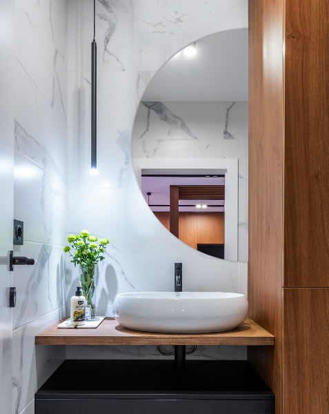 Polkrožno stensko ogledalo 25x50 cm