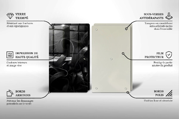 Zaščitna plošča za štedilnik Črne tagliatelle testenine