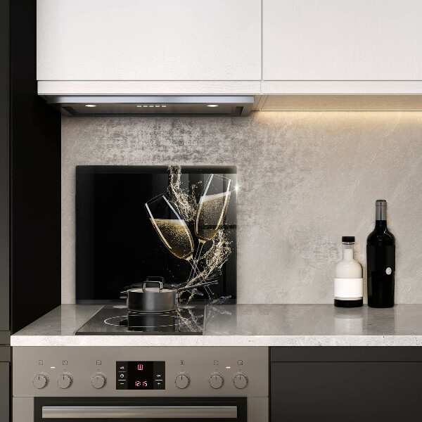 Stenska zaščitna plošča za štedilnik Kozarci za šampanjec