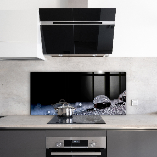 Stenska plošča za kuhinjo Kaplja rose zjutraj