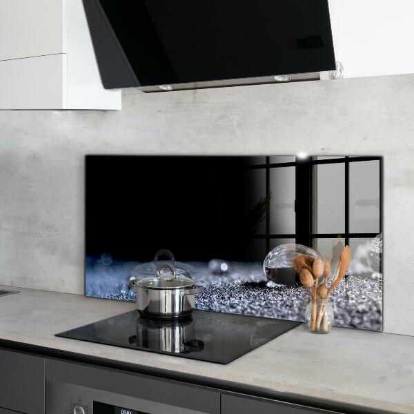 Stenska plošča za kuhinjo Kaplja rose zjutraj