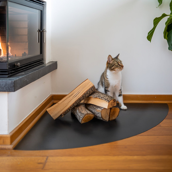 Četrtkrožna črna podložna plošča za kamin 100x100 cm