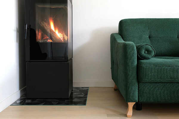 Kvadratna kaljeno steklo za kamin Tridimenzionalna geometrija