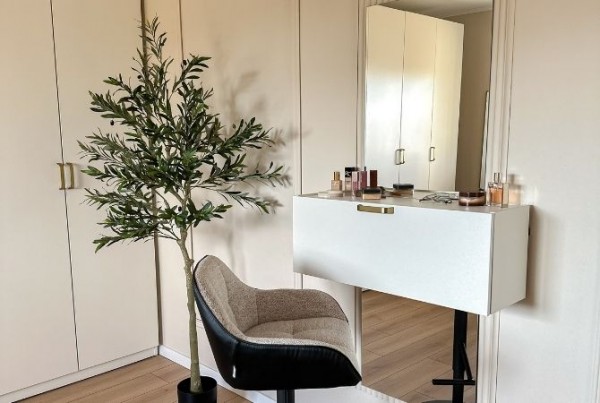 Katero ogledalo za ličenje?